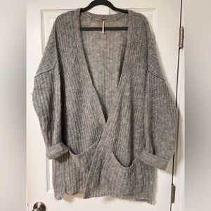 Free People Long Sleeve Cardigan Sweater Womens Small Grey Gray Alpaca Oversized